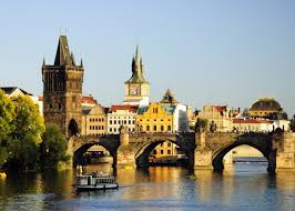 Poziv za organizaciju višednevne izvanučioničke nastave -maturalna ekskurzija Češka