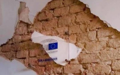 HUMANITARNA AKCIJA EKONOMSKO-BIROTEHNIČKA I TRGOVAČKA ŠKOLA ZADAR ZA SREDNJU ŠKOLU PETRINJA I SISAK